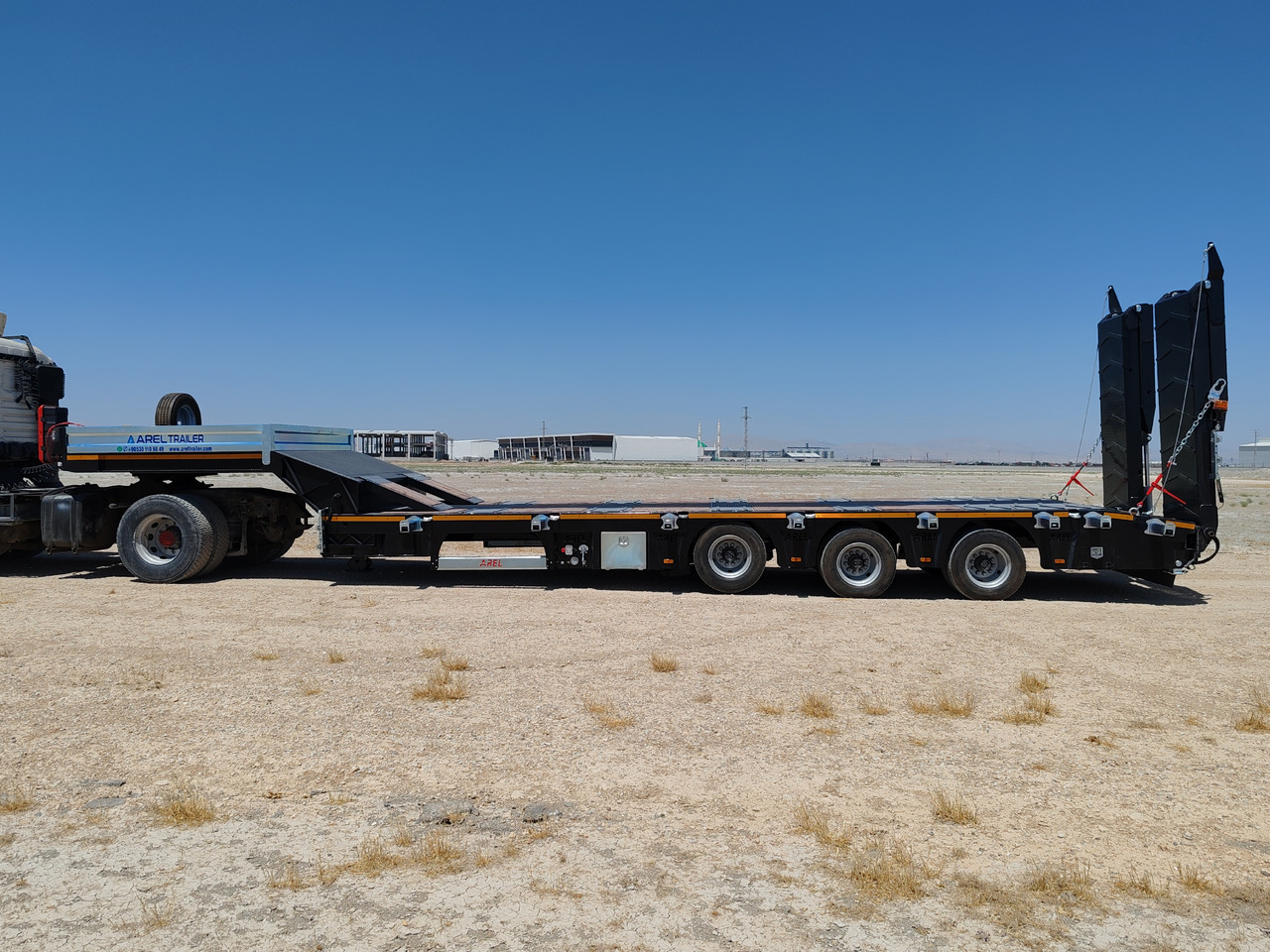 AREL TRAILER 3 AXLE LOWBED TRAILER - Dieplader oplegger: afbeelding 4 AREL TRAILER 3 AXLE LOWBED TRAILER - Dieplader oplegger: afbeelding 4