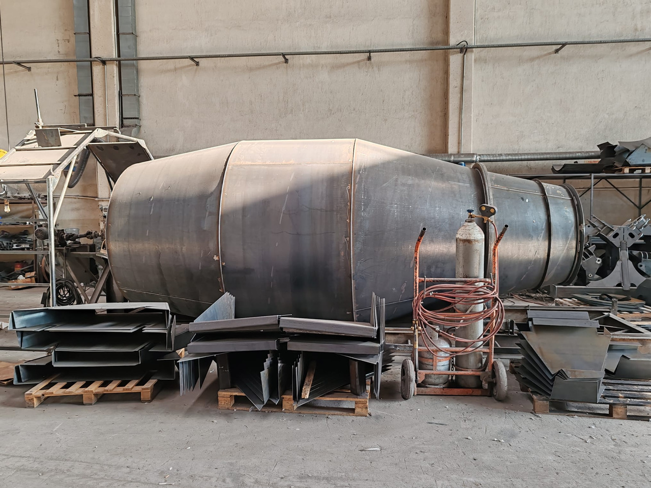 AREL TRAILER CONCRETE MIXER DRUM - Mixeropbouw: afbeelding 3 AREL TRAILER CONCRETE MIXER DRUM - Mixeropbouw: afbeelding 3