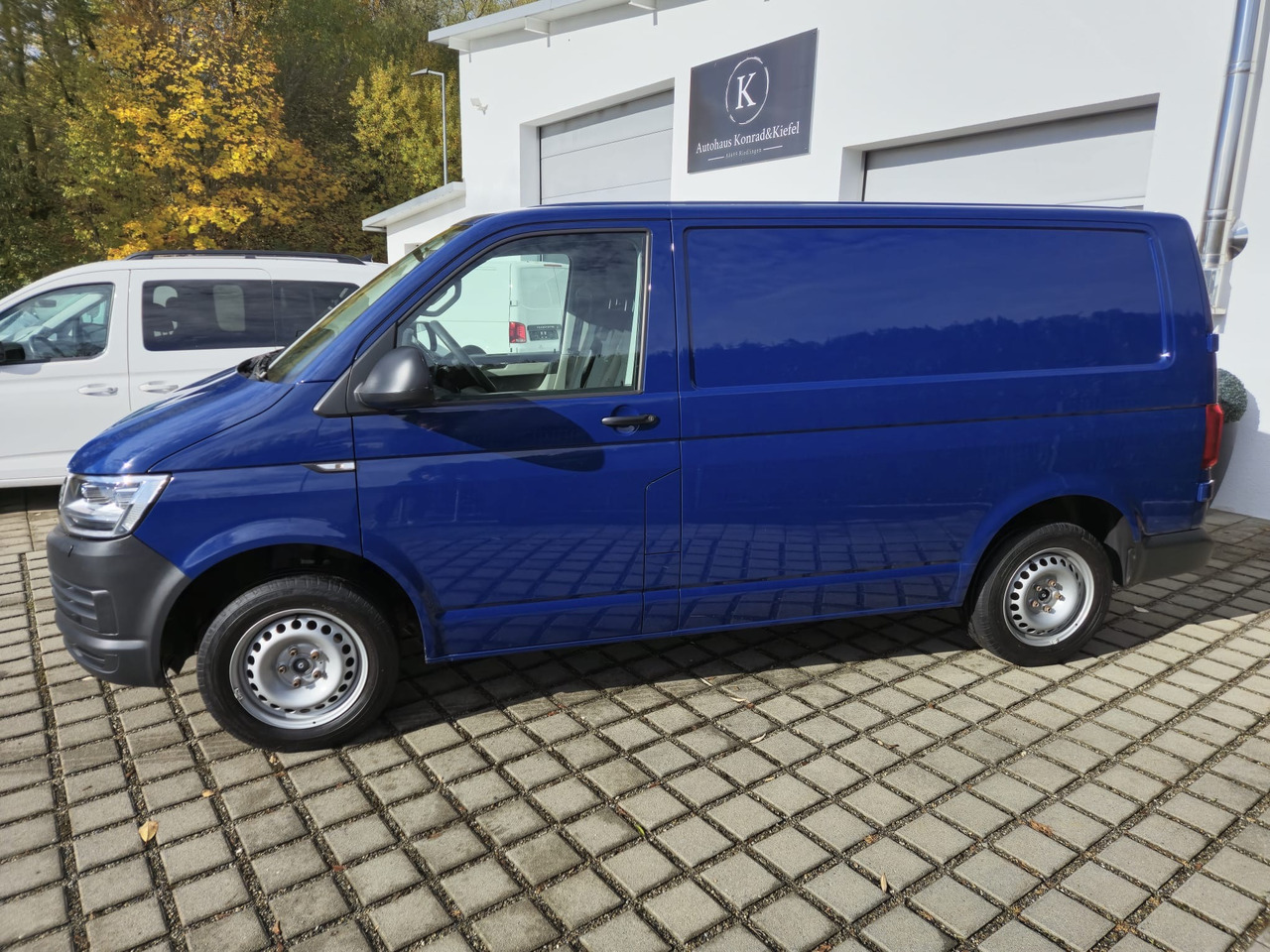 VOLKSWAGEN T6 Transporter Kasten-Kombi 4Motion/Navi/LED - Gesloten bestelwagen: afbeelding 3 VOLKSWAGEN T6 Transporter Kasten-Kombi 4Motion/Navi/LED - Gesloten bestelwagen: afbeelding 3