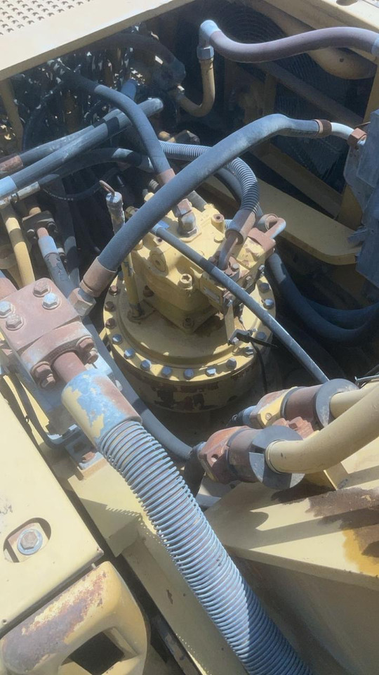 CATERPILLAR 330C - Rupsgraafmachine: afbeelding 4 CATERPILLAR 330C - Rupsgraafmachine: afbeelding 4