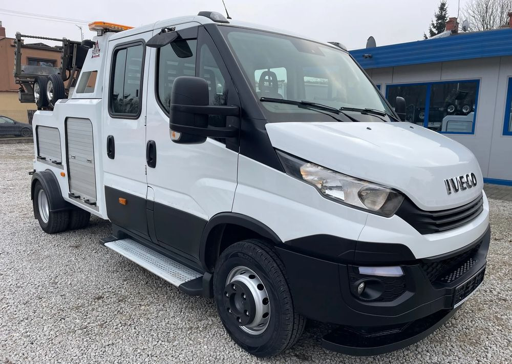 Iveco Daily 70C18 Hi-Matic Pomoc drogowa Holownik 2018r - Bergingsvoertuig: afbeelding 3 Iveco Daily 70C18 Hi-Matic Pomoc drogowa Holownik 2018r - Bergingsvoertuig: afbeelding 3