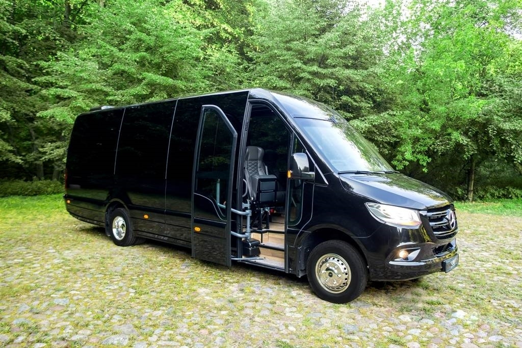 Mercedes-Benz Sprinter 519, SkyLite GT 20+1 ! Full Panoramic ! - Minibus, Personenvervoer: afbeelding 3 Mercedes-Benz Sprinter 519, SkyLite GT 20+1 ! Full Panoramic ! - Minibus, Personenvervoer: afbeelding 3