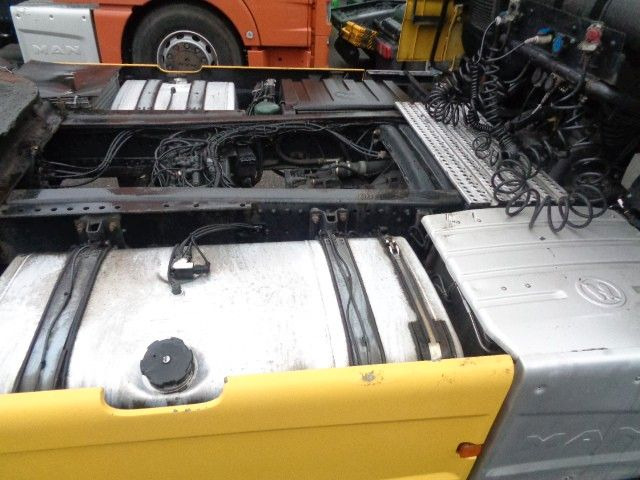 MAN XXL 520, Retarder, deutsches Fahrzeug - Trekker: afbeelding 4 MAN XXL 520, Retarder, deutsches Fahrzeug - Trekker: afbeelding 4