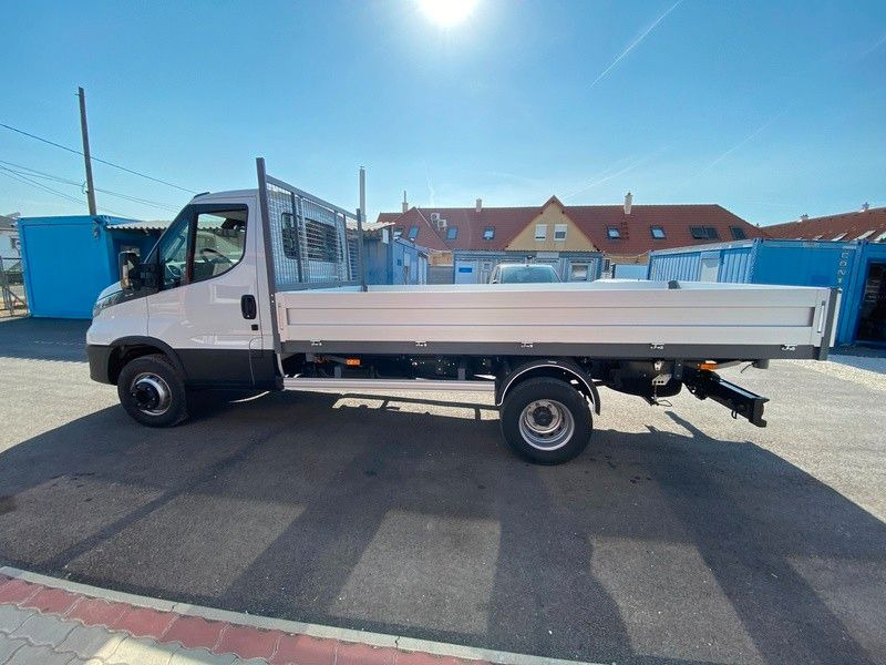 Iveco Daily 70C18H Dreiseitenkipper Iveco Daily 70C18H Dreiseitenkipper - Kipper bestelwagen: afbeelding 3 Iveco Daily 70C18H Dreiseitenkipper Iveco Daily 70C18H Dreiseitenkipper - Kipper bestelwagen: afbeelding 3