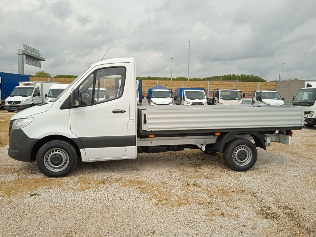 Mercedes-Benz 317 CDI RWD L2 Pritche 3665mm SOFORT Mercedes-Benz 317 CDI RWD L2 Pritche 3665mm SOFORT - Bestelwagen open laadbak: afbeelding 1 Mercedes-Benz 317 CDI RWD L2 Pritche 3665mm SOFORT Mercedes-Benz 317 CDI RWD L2 Pritche 3665mm SOFORT - Bestelwagen open laadbak: afbeelding 1