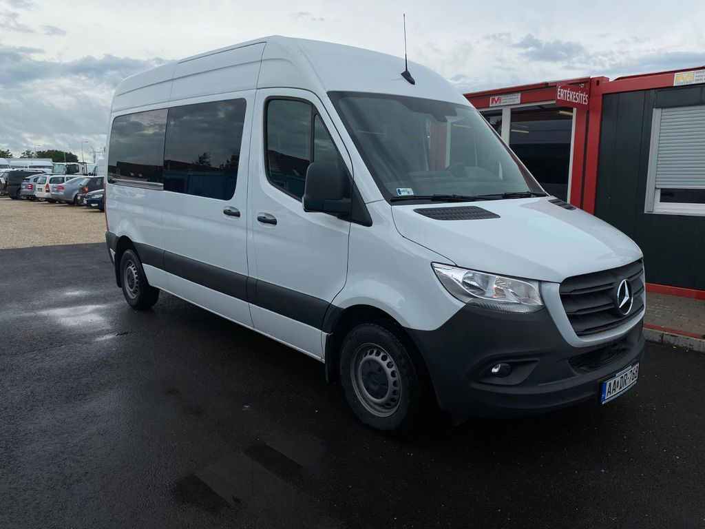 Mercedes-Benz Sprinter 11,5m3 315 9 Sitzer 150Ps SOFORT Mercedes-Benz Sprinter 11,5m3 315 9 Sitzer 150Ps SOFORT - Minibus, Personenvervoer: afbeelding 1 Mercedes-Benz Sprinter 11,5m3 315 9 Sitzer 150Ps SOFORT Mercedes-Benz Sprinter 11,5m3 315 9 Sitzer 150Ps SOFORT - Minibus, Personenvervoer: afbeelding 1