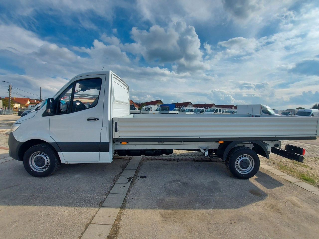 Mercedes-Benz Sprinter 315Pritsche - Bestelwagen open laadbak: afbeelding 2 Mercedes-Benz Sprinter 315Pritsche - Bestelwagen open laadbak: afbeelding 2