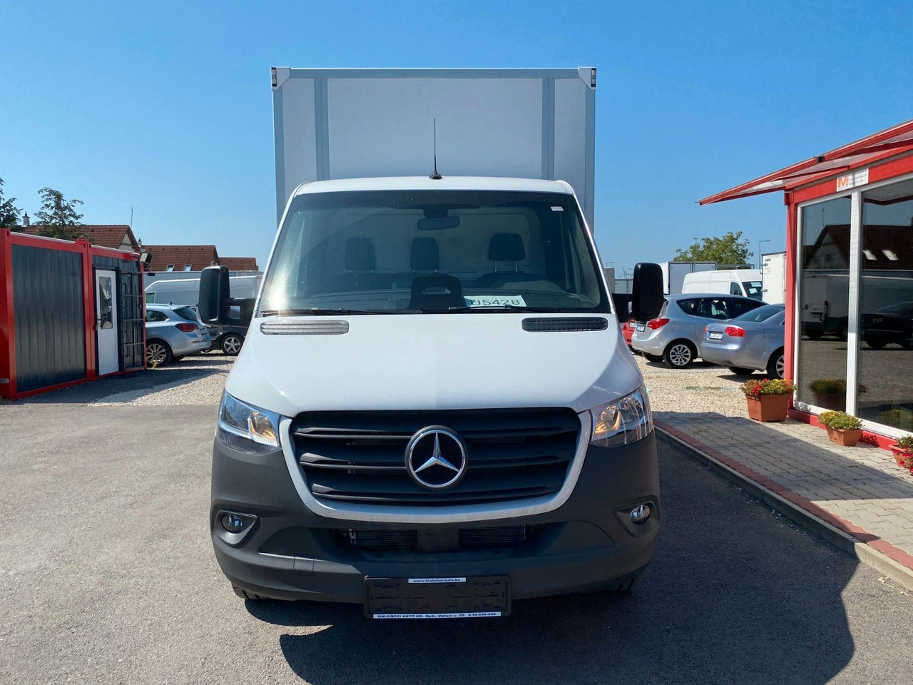 Mercedes-Benz Sprinter 317 Koffer+LBW - Bestelwagen gesloten laadbak: afbeelding 2 Mercedes-Benz Sprinter 317 Koffer+LBW - Bestelwagen gesloten laadbak: afbeelding 2