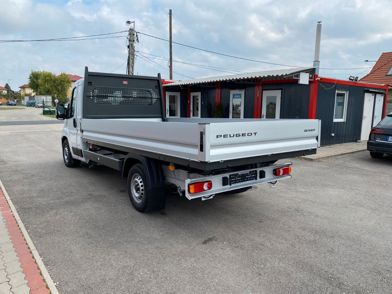 Peugeot BOXER CHC L4 HEAVY PRITSCHE+PLANE - Schuifzeilen bestelwagen: afbeelding 4 Peugeot BOXER CHC L4 HEAVY PRITSCHE+PLANE - Schuifzeilen bestelwagen: afbeelding 4