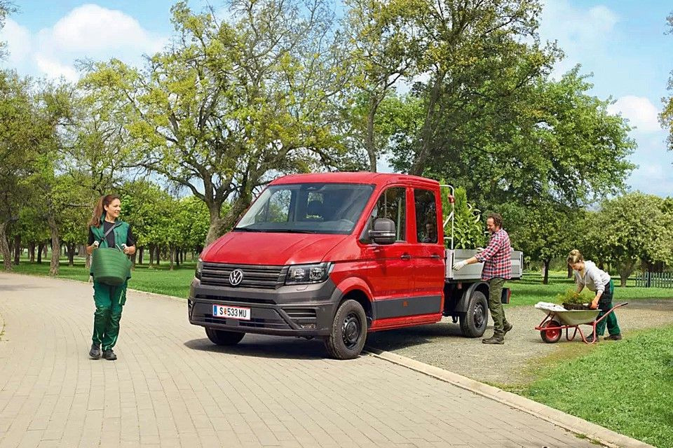 Volkswagen Crafter 35 Doka Fahrgestell KT 2.0 TDI (L4) - Chassis vrachtwagen: afbeelding 1 Volkswagen Crafter 35 Doka Fahrgestell KT 2.0 TDI (L4) - Chassis vrachtwagen: afbeelding 1