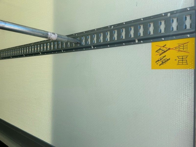 Volkswagen Crafter Koffer - Bestelwagen gesloten laadbak: afbeelding 4 Volkswagen Crafter Koffer - Bestelwagen gesloten laadbak: afbeelding 4