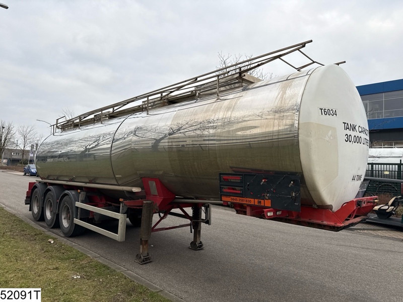 Clayton Chemie 30.000 Liters - Tankoplegger: afbeelding 5 Clayton Chemie 30.000 Liters - Tankoplegger: afbeelding 5