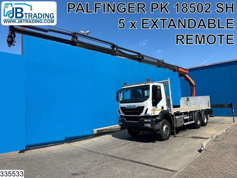 Iveco Trakker 360 6X4, EURO 6, Palfinger, Remote - Vrachtwagen met open laadbak, Kraanwagen: afbeelding 1 Iveco Trakker 360 6X4, EURO 6, Palfinger, Remote - Vrachtwagen met open laadbak, Kraanwagen: afbeelding 1