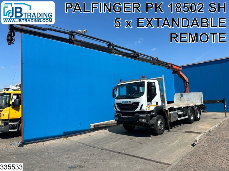 Iveco Trakker 360 6X4, EURO 6, Palfinger, Remote - Vrachtwagen met open laadbak, Kraanwagen: afbeelding 1 Iveco Trakker 360 6X4, EURO 6, Palfinger, Remote - Vrachtwagen met open laadbak, Kraanwagen: afbeelding 1