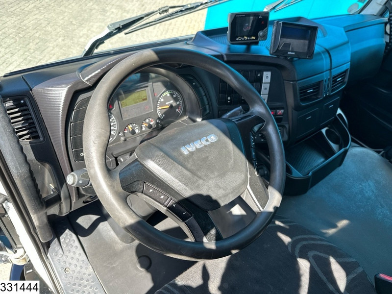 Iveco Trakker 360 6X4, EURO 6, Steel suspension - Vrachtwagen met open laadbak: afbeelding 5 Iveco Trakker 360 6X4, EURO 6, Steel suspension - Vrachtwagen met open laadbak: afbeelding 5