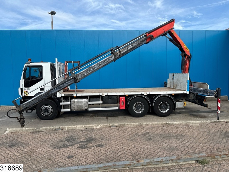 Iveco Trakker 360 6x4, EURO 6, Palfinger, Remote - Vrachtwagen met open laadbak, Kraanwagen: afbeelding 3 Iveco Trakker 360 6x4, EURO 6, Palfinger, Remote - Vrachtwagen met open laadbak, Kraanwagen: afbeelding 3