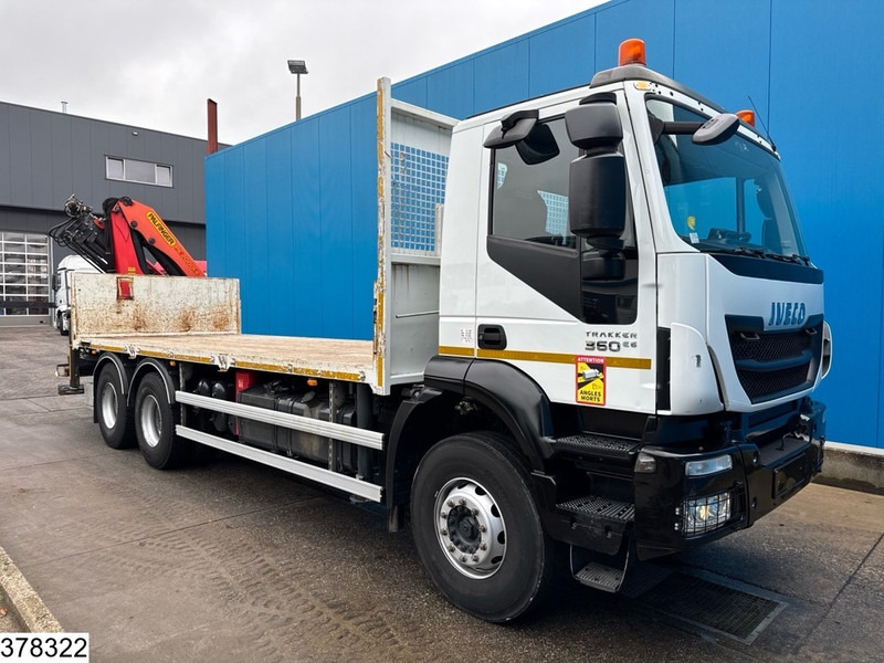 Iveco Trakker 360 6x4, EURO 6, Steelsuspension, Hub reduction - Vrachtwagen met open laadbak: afbeelding 3 Iveco Trakker 360 6x4, EURO 6, Steelsuspension, Hub reduction - Vrachtwagen met open laadbak: afbeelding 3