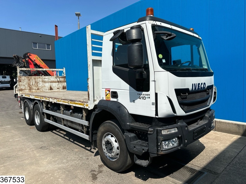 Iveco Trakker 410 6X4, EURO 6, Retarder, Palfinger - Vrachtwagen met open laadbak, Kraanwagen: afbeelding 3 Iveco Trakker 410 6X4, EURO 6, Retarder, Palfinger - Vrachtwagen met open laadbak, Kraanwagen: afbeelding 3