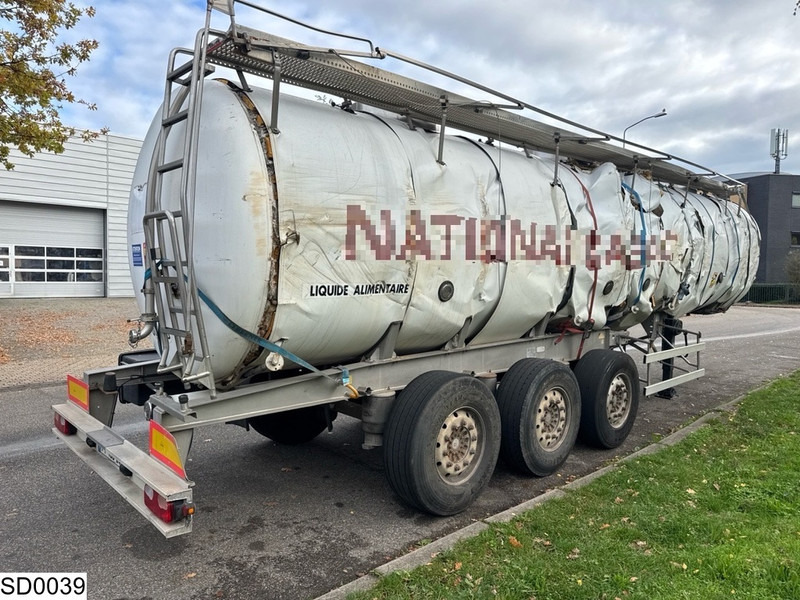 Magyar Chemie 32000 Liter - Tankoplegger: afbeelding 5 Magyar Chemie 32000 Liter - Tankoplegger: afbeelding 5