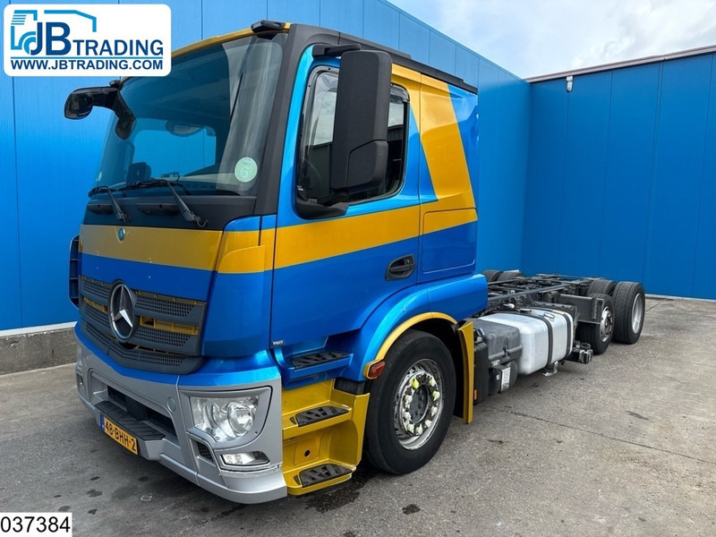 Mercedes-Benz Actros 2443 EURO 6, Hydraulic - Chassis vrachtwagen: afbeelding 1 Mercedes-Benz Actros 2443 EURO 6, Hydraulic - Chassis vrachtwagen: afbeelding 1