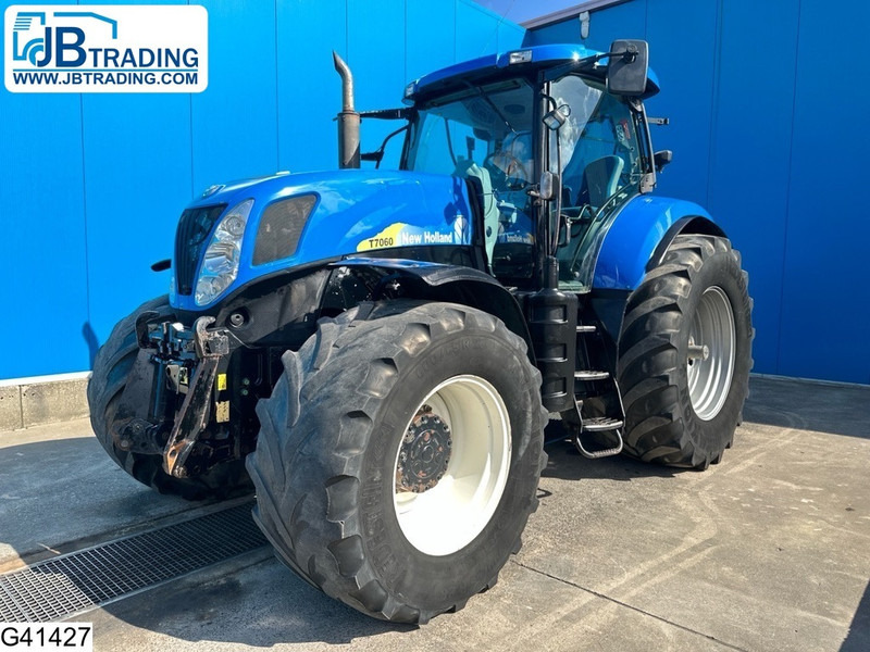 New Holland T 7060 T 7060 - Tractor: afbeelding 1 New Holland T 7060 T 7060 - Tractor: afbeelding 1