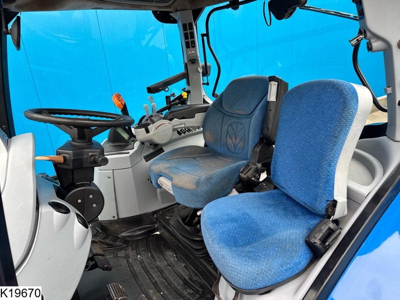 New Holland T6080 - Tractor: afbeelding 5 New Holland T6080 - Tractor: afbeelding 5