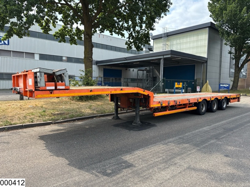 Nooteboom Lowbed 60.000 KG, Twistlocks, Extandable, 18 Mtr - Dieplader oplegger: afbeelding 2 Nooteboom Lowbed 60.000 KG, Twistlocks, Extandable, 18 Mtr - Dieplader oplegger: afbeelding 2
