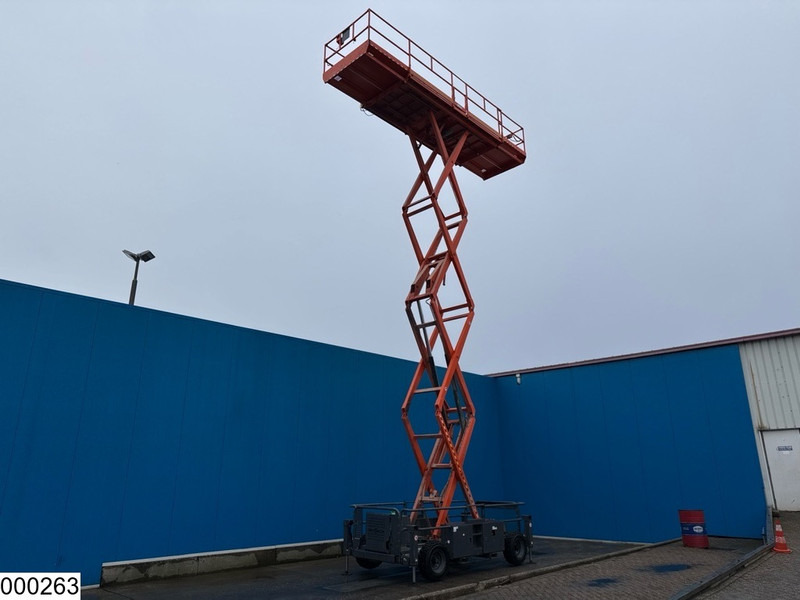 Skyjack SJ9241RT 4x4, H 12,5 mtr, Max 681 kg - Hoogwerker: afbeelding 2 Skyjack SJ9241RT 4x4, H 12,5 mtr, Max 681 kg - Hoogwerker: afbeelding 2