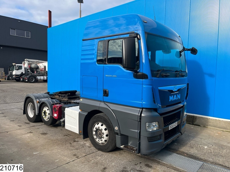 MAN TGX 24 440 6x2, EURO 6, RHD, ADR, Hydraulic - Trekker: afbeelding 2 MAN TGX 24 440 6x2, EURO 6, RHD, ADR, Hydraulic - Trekker: afbeelding 2
