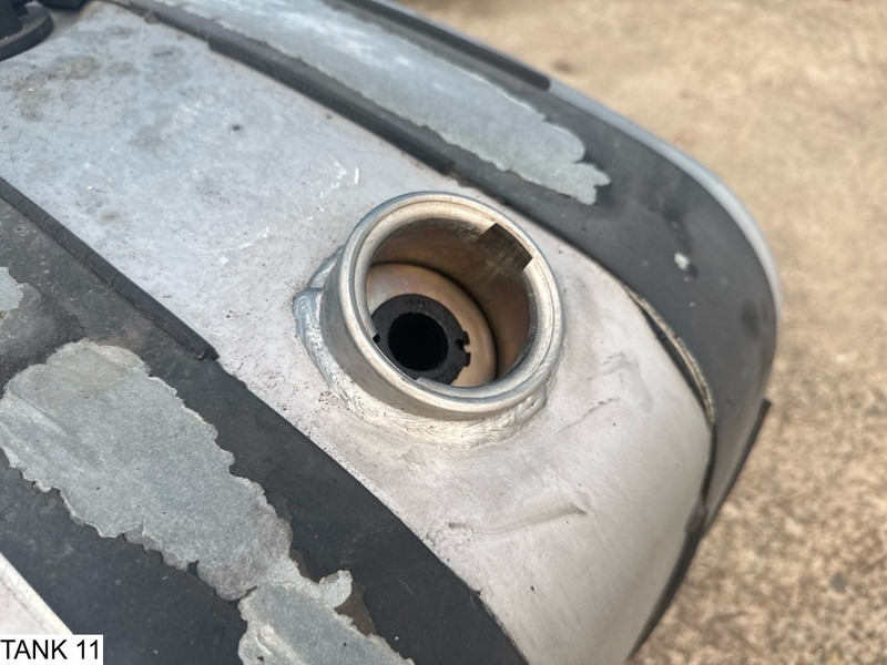 Universeel AdBlue Tank - Brandstoftank: afbeelding 5 Universeel AdBlue Tank - Brandstoftank: afbeelding 5