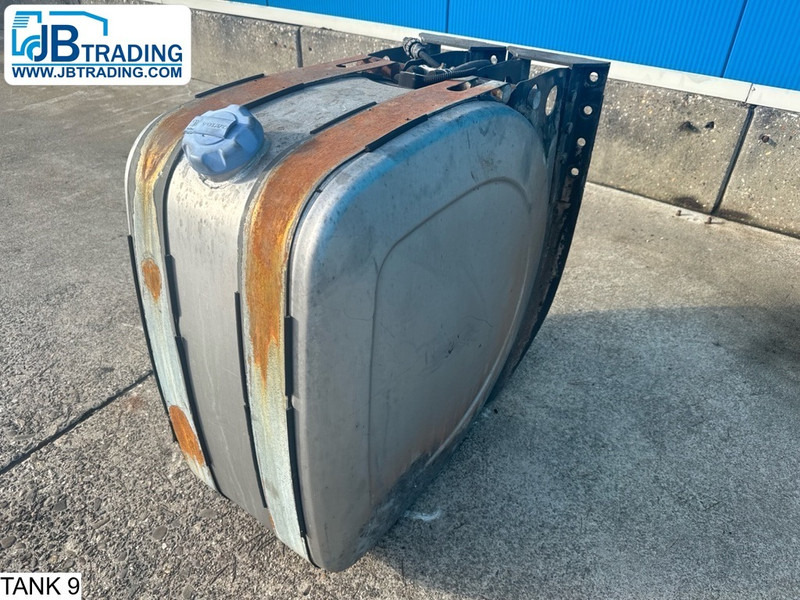 Universeel AdBlue Tank - Brandstoftank: afbeelding 1 Universeel AdBlue Tank - Brandstoftank: afbeelding 1