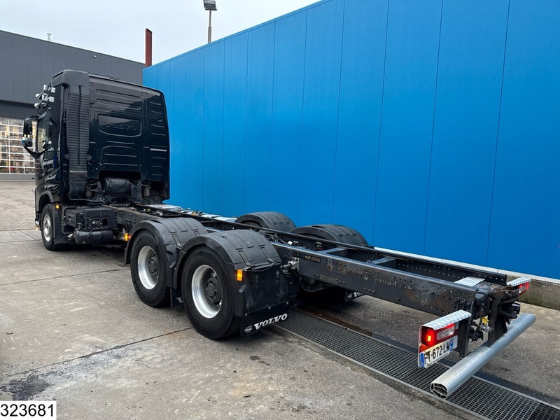 Volvo FH16 750 6X4, EURO 6, Retarder, PTO - Chassis vrachtwagen: afbeelding 4 Volvo FH16 750 6X4, EURO 6, Retarder, PTO - Chassis vrachtwagen: afbeelding 4
