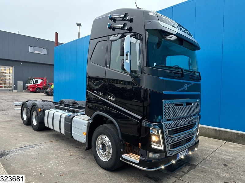 Volvo FH16 750 6X4, EURO 6, Retarder, PTO - Chassis vrachtwagen: afbeelding 2 Volvo FH16 750 6X4, EURO 6, Retarder, PTO - Chassis vrachtwagen: afbeelding 2