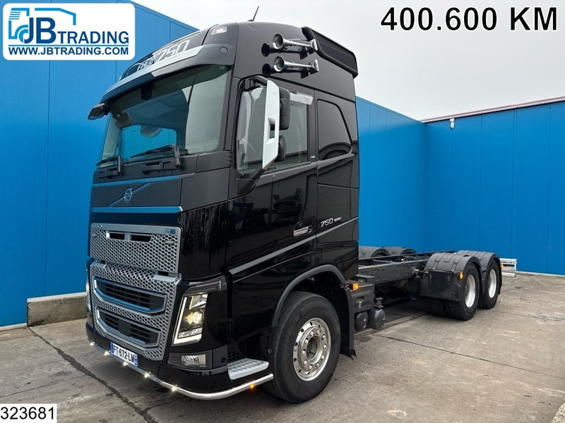 Volvo FH16 750 6X4, EURO 6, Retarder, PTO - Chassis vrachtwagen: afbeelding 1 Volvo FH16 750 6X4, EURO 6, Retarder, PTO - Chassis vrachtwagen: afbeelding 1