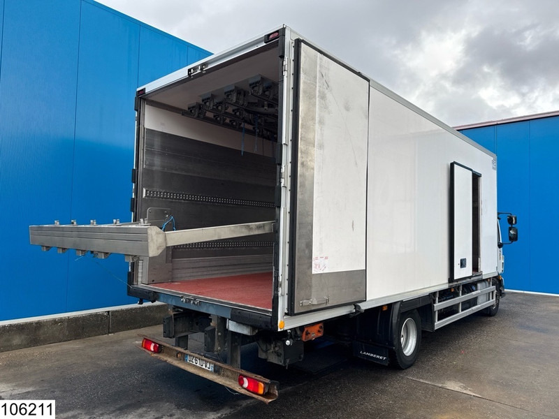 Volvo FL 250 EURO 6, Carrier, Meat hanging rails - Koelwagen vrachtwagen: afbeelding 2 Volvo FL 250 EURO 6, Carrier, Meat hanging rails - Koelwagen vrachtwagen: afbeelding 2