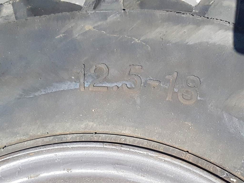 Ahlmann AS50-Solideal 12.5-18-Dunlop 12.5R18-Tire/Reifen - Banden en velgen voor Bouwmachine: afbeelding 5 Ahlmann AS50-Solideal 12.5-18-Dunlop 12.5R18-Tire/Reifen - Banden en velgen voor Bouwmachine: afbeelding 5