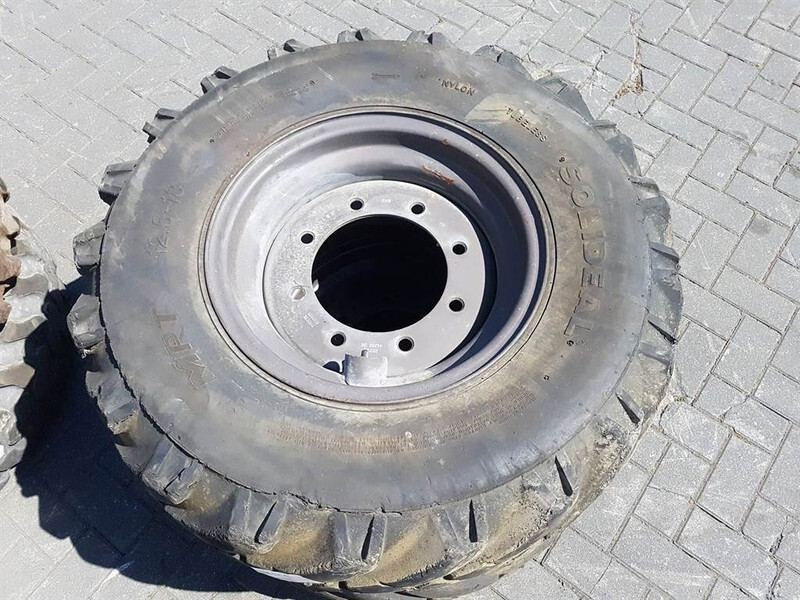 Ahlmann AS50-Solideal 12.5-18-Dunlop 12.5R18-Tire/Reifen - Banden en velgen voor Bouwmachine: afbeelding 4 Ahlmann AS50-Solideal 12.5-18-Dunlop 12.5R18-Tire/Reifen - Banden en velgen voor Bouwmachine: afbeelding 4