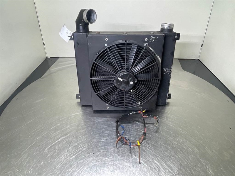 Ahlmann AZ14-4108508A/4181460A-Cooler/Kühler/Koeler - Motor voor Bouwmachine: afbeelding 1 Ahlmann AZ14-4108508A/4181460A-Cooler/Kühler/Koeler - Motor voor Bouwmachine: afbeelding 1