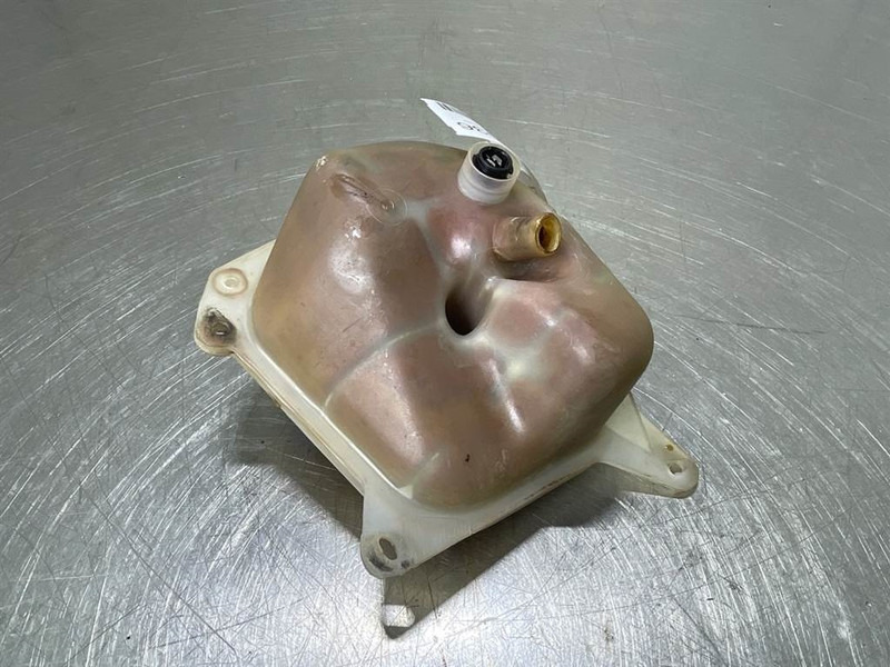 Ahlmann AZ14-4109530A/4109531A-Expansion tank/Behälter - Motor voor Bouwmachine: afbeelding 5 Ahlmann AZ14-4109530A/4109531A-Expansion tank/Behälter - Motor voor Bouwmachine: afbeelding 5