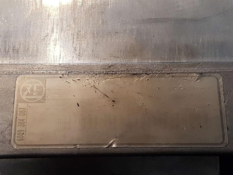 Ahlmann AZ14-ZF 6009304087-Switch kabinet/Schaltschrank - Elektrisch systeem voor Bouwmachine: afbeelding 4 Ahlmann AZ14-ZF 6009304087-Switch kabinet/Schaltschrank - Elektrisch systeem voor Bouwmachine: afbeelding 4