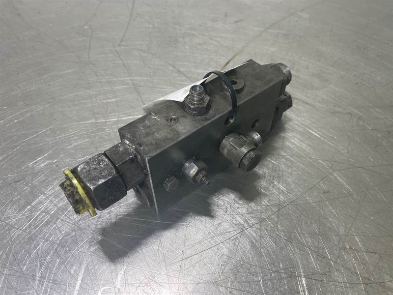 Ahlmann AZ150-184402A/23105053-Valve/Senkbremsventile - Hydraulica voor Bouwmachine: afbeelding 1 Ahlmann AZ150-184402A/23105053-Valve/Senkbremsventile - Hydraulica voor Bouwmachine: afbeelding 1