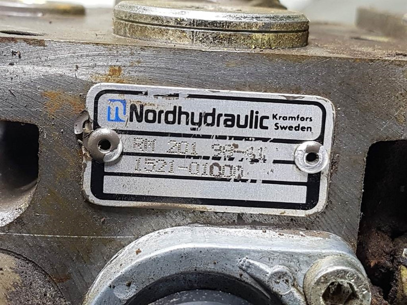 Ahlmann AZ200-4195321A-Nordhydraulic RM-201-Valve/Ventile - Hydraulica: afbeelding 3 Ahlmann AZ200-4195321A-Nordhydraulic RM-201-Valve/Ventile - Hydraulica: afbeelding 3
