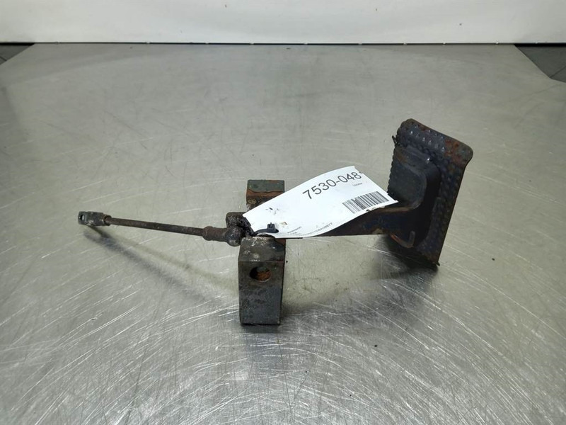 Ahlmann AZ6-4139691K-Pedal/Zwenkpedaal - Cabine en interieur voor Bouwmachine: afbeelding 3 Ahlmann AZ6-4139691K-Pedal/Zwenkpedaal - Cabine en interieur voor Bouwmachine: afbeelding 3