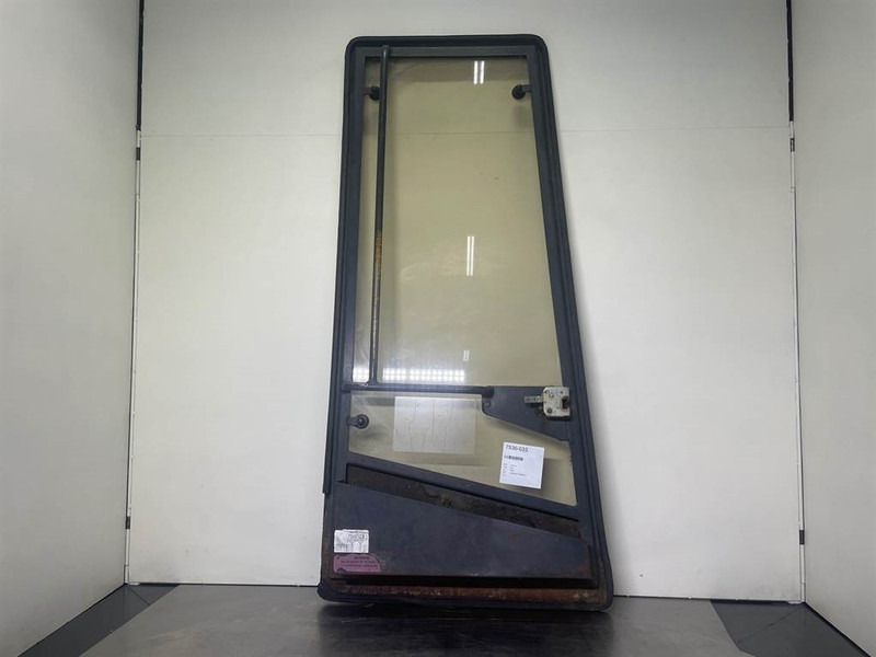 Ahlmann AZ6-4145329K-Door/Tür/Deur - Cabine en interieur voor Bouwmachine: afbeelding 2 Ahlmann AZ6-4145329K-Door/Tür/Deur - Cabine en interieur voor Bouwmachine: afbeelding 2