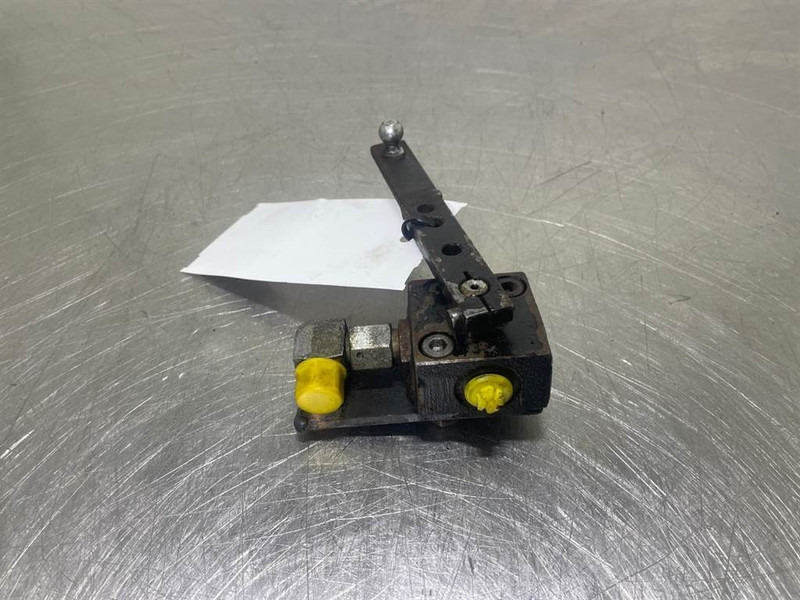 Ahlmann AZ6-4198071A-Valve/Ventile/Ventiel - Hydraulica voor Bouwmachine: afbeelding 1 Ahlmann AZ6-4198071A-Valve/Ventile/Ventiel - Hydraulica voor Bouwmachine: afbeelding 1