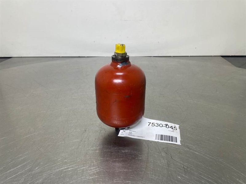 Ahlmann AZ6-Bosch 0531502506-Accumulator/Hydrospeicher - Hydraulica voor Bouwmachine: afbeelding 1 Ahlmann AZ6-Bosch 0531502506-Accumulator/Hydrospeicher - Hydraulica voor Bouwmachine: afbeelding 1