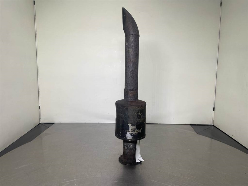 Ahlmann AZ6 - Exhaust/Auspuff/Uitlaat - Motor voor Bouwmachine: afbeelding 1 Ahlmann AZ6 - Exhaust/Auspuff/Uitlaat - Motor voor Bouwmachine: afbeelding 1