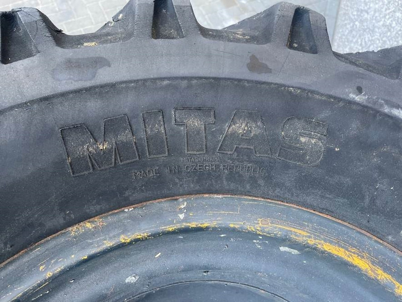 Ahlmann AZ6-Mitas 405/70-20 (16/70-20)-Tire/Reifen/Band - Banden en velgen voor Bouwmachine: afbeelding 5 Ahlmann AZ6-Mitas 405/70-20 (16/70-20)-Tire/Reifen/Band - Banden en velgen voor Bouwmachine: afbeelding 5