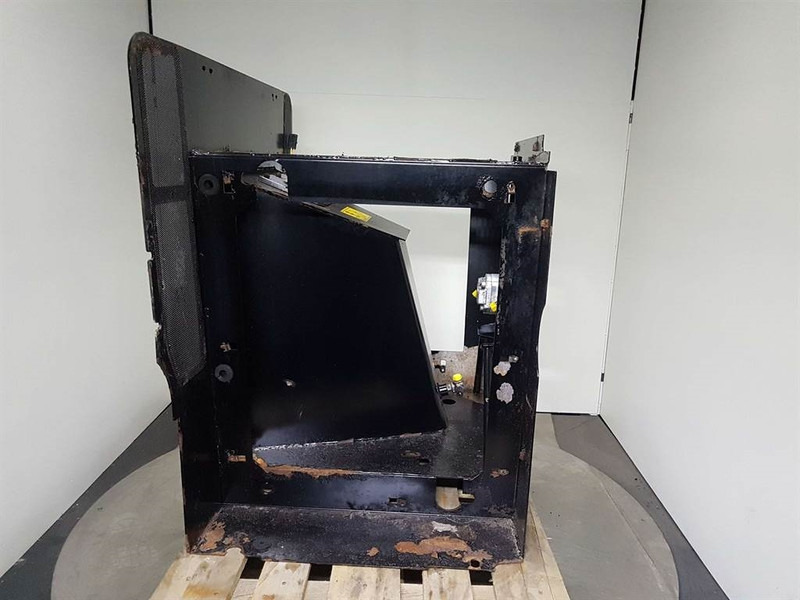 Case 621D-84528083-Tank/Behälter/Reservoir - Hydraulica voor Bouwmachine: afbeelding 3 Case 621D-84528083-Tank/Behälter/Reservoir - Hydraulica voor Bouwmachine: afbeelding 3