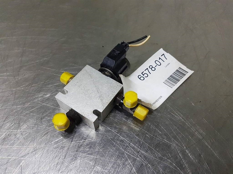 Case 621D-CNH 445471A1-Valve/Ventile/Ventiel - Hydraulica voor Bouwmachine: afbeelding 1 Case 621D-CNH 445471A1-Valve/Ventile/Ventiel - Hydraulica voor Bouwmachine: afbeelding 1